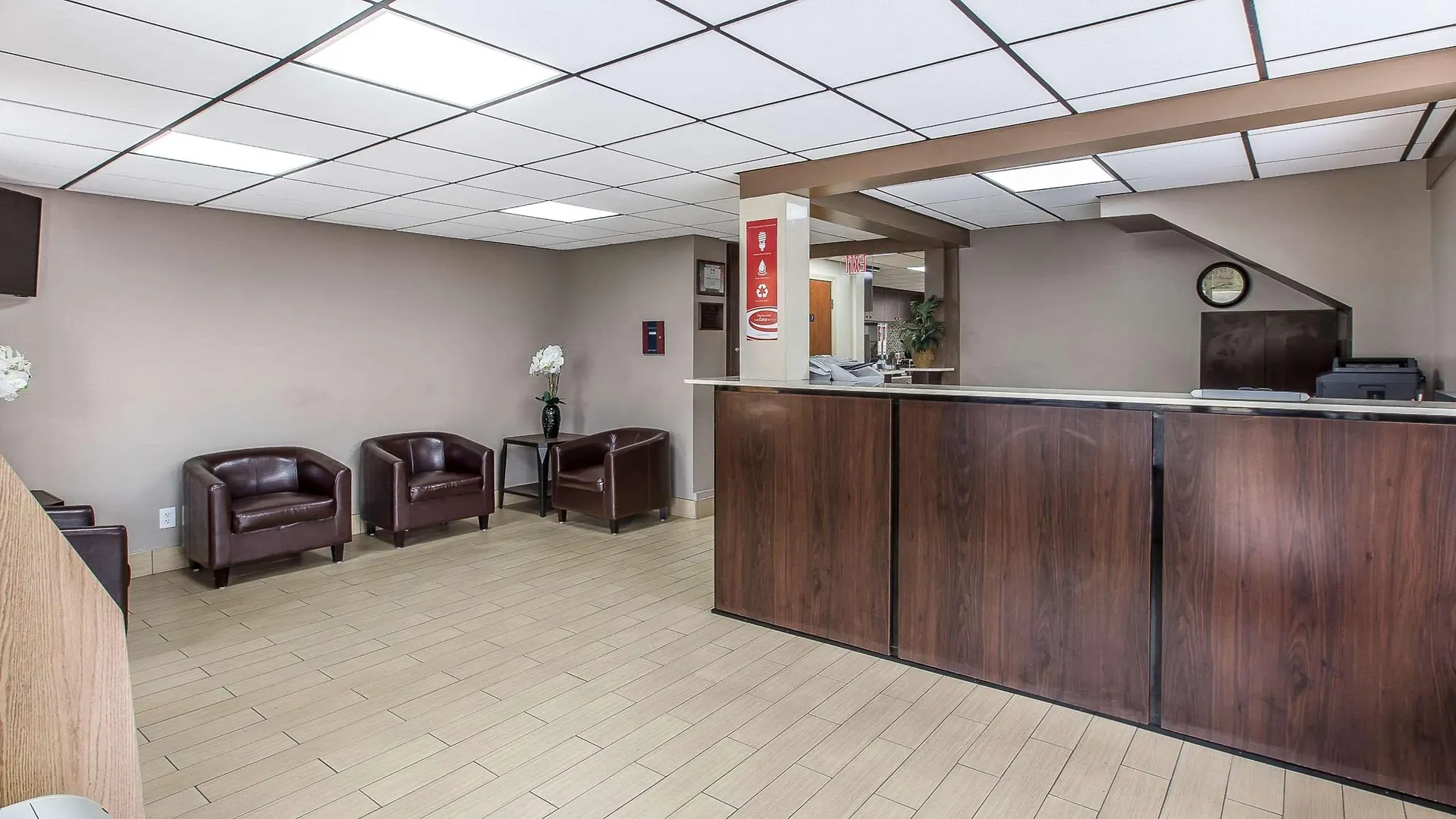 Econo Lodge Midtown Savannah